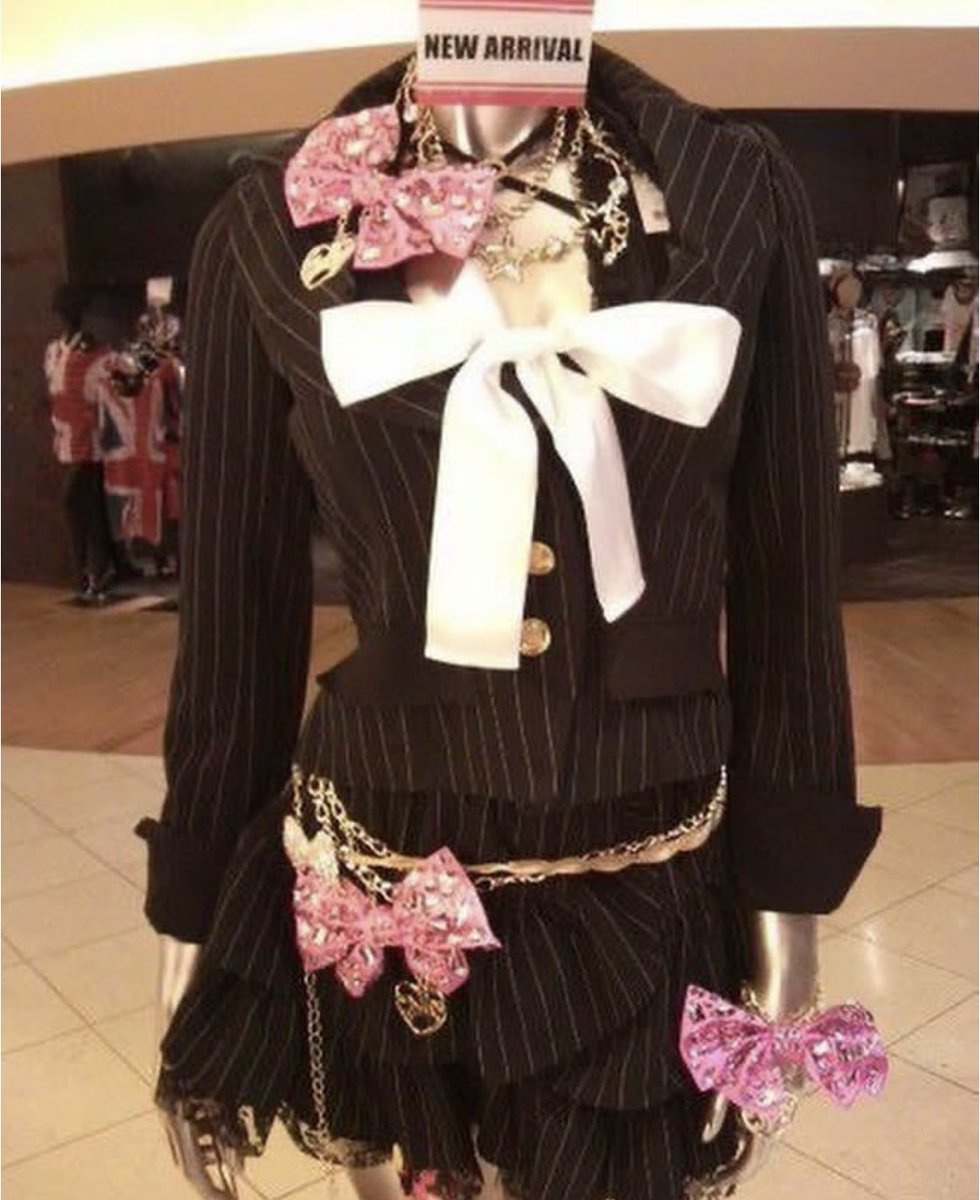 virtualh3arts's tweet photo. MA*RS sets 💞🎀 https://t.co/EIZmHUkRkJ