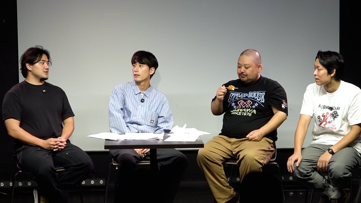 mtmtknic_ia's tweet photo. 芸人としての実力は十分なのにYouTubeが伸びない3人が人気YouTuberと改善点を話し合った結果、最終的にはなぜかアメリカンドッグを食べているだけで笑いが起こるようになったライブの見逃し配信があります。１０月３１日まで。
https://t.co/FN3uqySSYc

【出演】ひつじねいり細田・スタミナパン麻婆・青色１号カミムラ・ダンダス