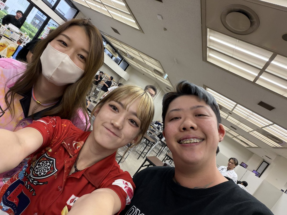 sayaka25smile's tweet photo. 🏮PERFECT福岡大会🏮

ロビン3位通過、清水希世プロに負けてBEST8でしたっ

2週間後の静岡に切り替えて引き続き頑張ります🙇‍♀️🔥

いつも応援ありがとうございます(* .ˬ.)"

 #PERFECT #パーフェクト #PHOENIXDARTS #フェニックスダーツ https://t.co/R0ASyb33RZ