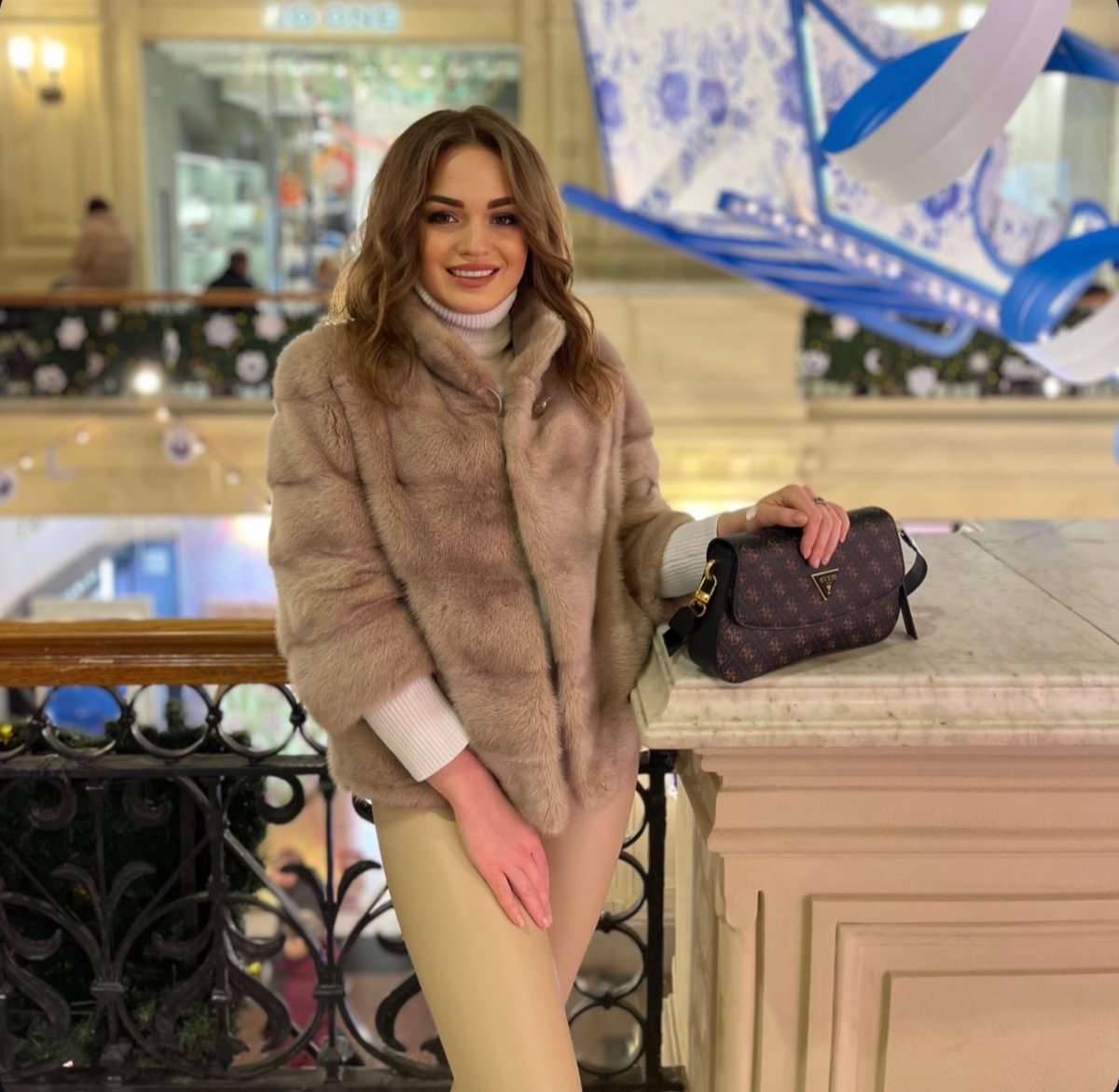 irosgs's tweet photo. في عالمٍ يتشابه فيه الجميع، أن تكون نفسك هو الرفاهية الجديدة. لا تكن نسخة من أحلام الآخرين. أصغِ لصوتك الداخلي، واختر ما يشبهك، حتى لو بدا مختلفًا. أصالتك هي الشيء الوحيد الذي لا يمكن تقليده. كن نفسك؛ فأنت الأصل الأكثر قيمة في هذه الحياة. https://t.co/WF0CYC71m4