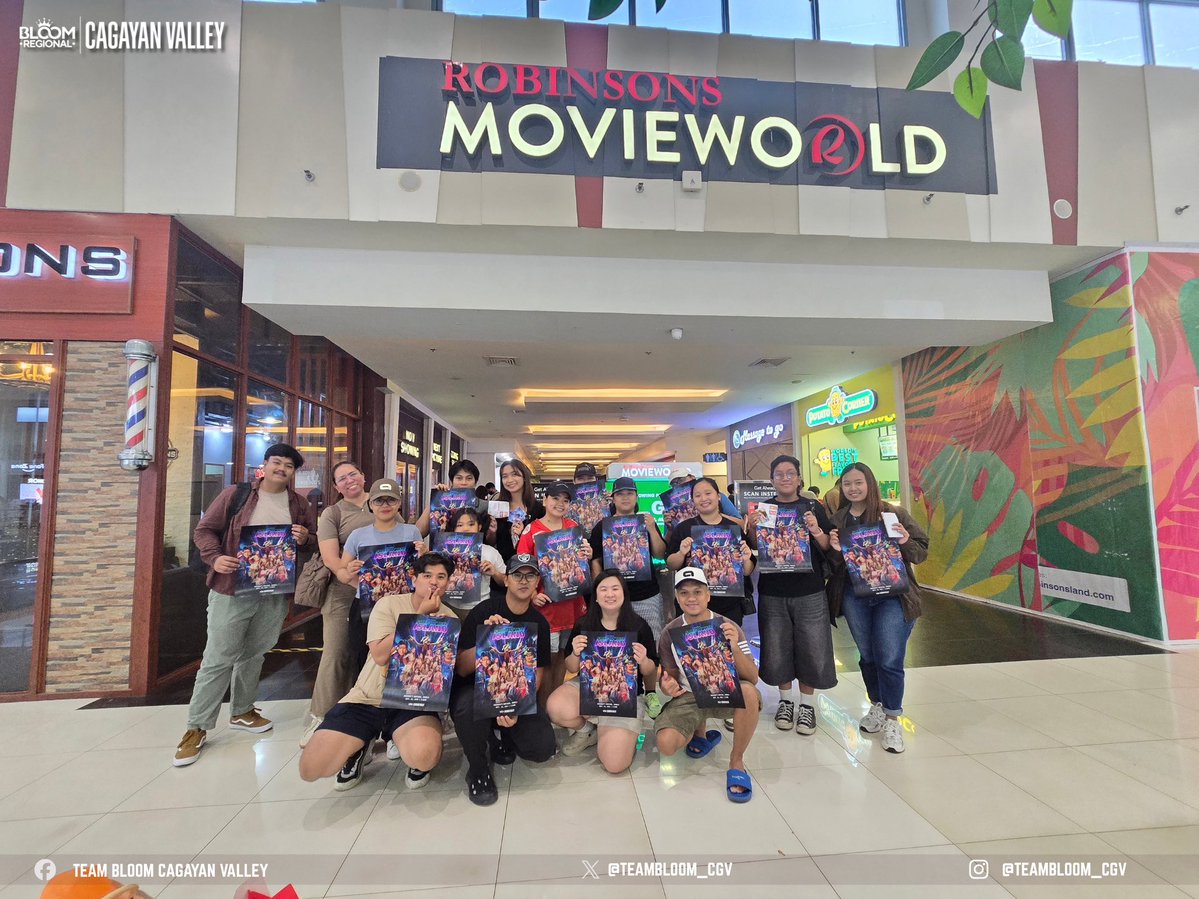 TEAMBLOOM_CGV's tweet photo. We made new memories together that will never be forgotten. 🥺✨

Thank you so much for riding the tide with us, Cagayan Valley Blooms! 🌸🏝️

1/2

#BINIxForgottenIsland
#ForgottenIslandBlockScreening
#BINI_AParallelWorld https://t.co/NKw2mUEQEe