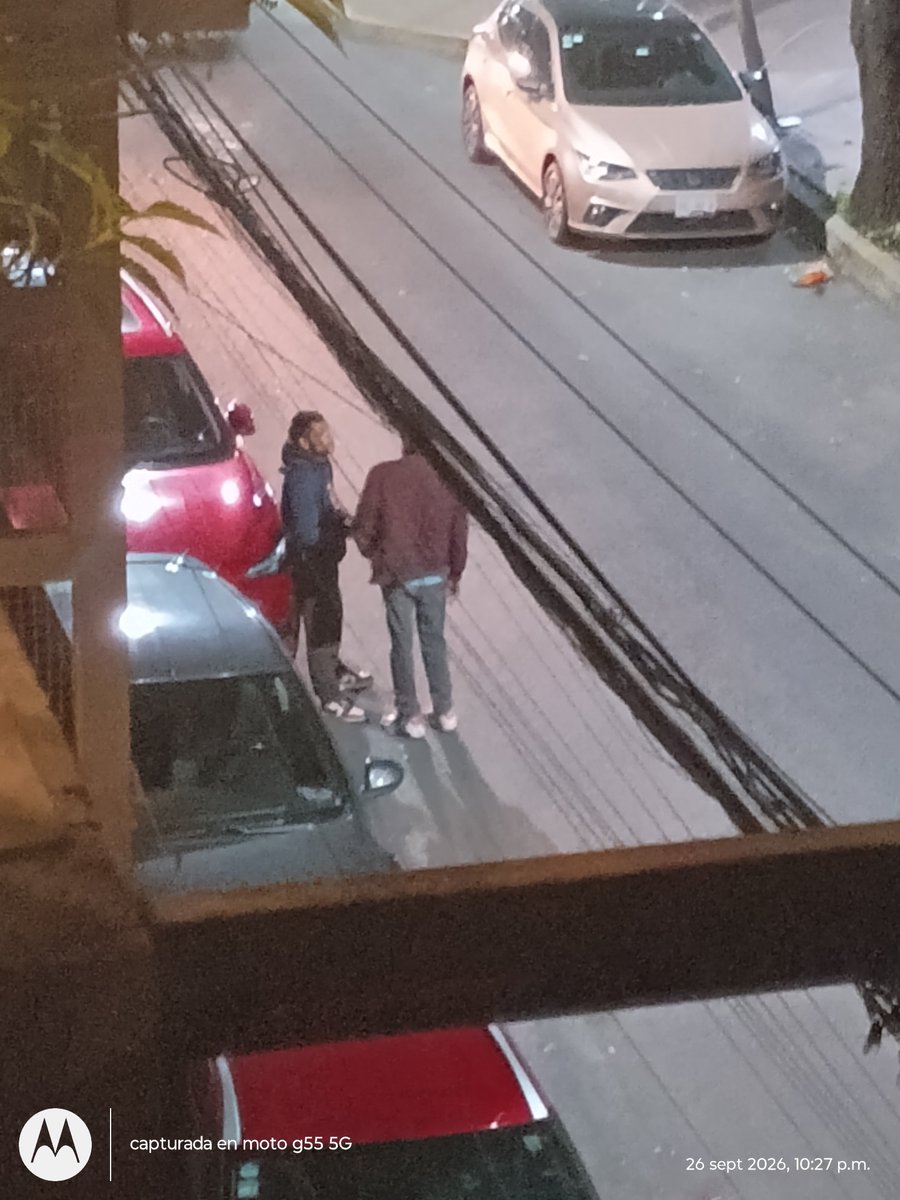 AgoraDigitalMx's tweet photo. Siguen franeleros en Av Progreso y Av Revolución. Por favor retirarlos. Los vecinos de la Escandon no estamos de acuerdo está presencia.
@AlcaldiaMHmx @ssc_cdmx @ https://t.co/C7oGUog02j