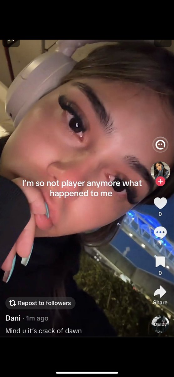 Akstriker23's tweet photo. @chzabelle You made her cry again…… basketball with him at 6am really bro https://t.co/T6ExTnEEZX