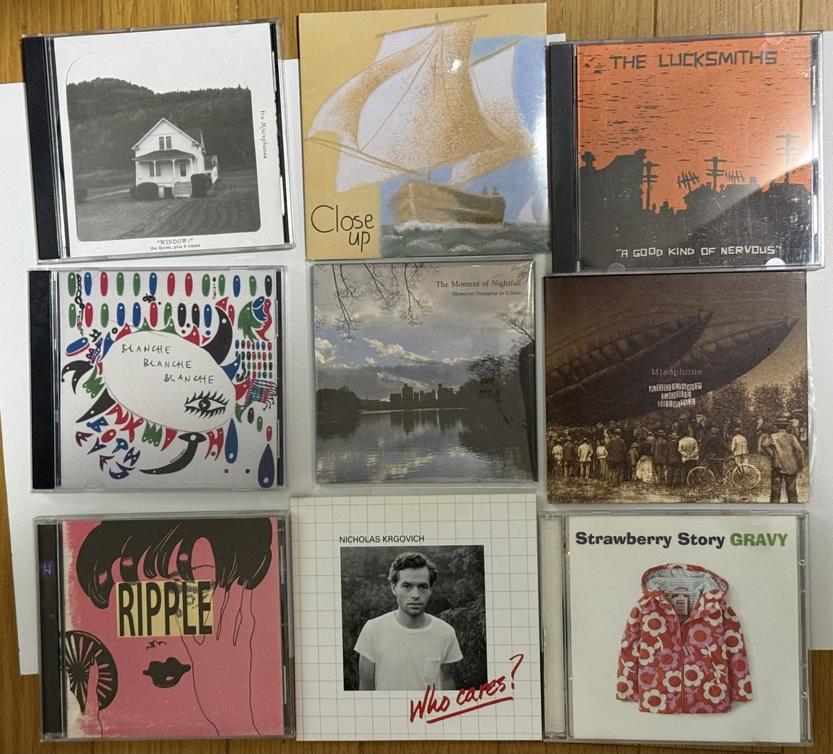 GalaxyTrainTape's tweet photo. do you love CDs? https://t.co/m55kW3PnfY