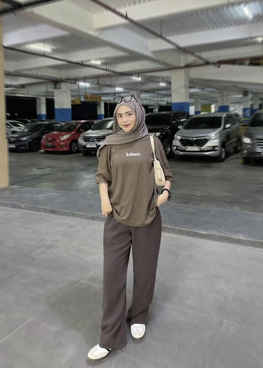 denaeterrelonge's tweet photo. Siang ini kita ready ya sayangg🥰

#bosurabaya
#availsurabaya
#includesurabaya https://t.co/h6o6yVskxI