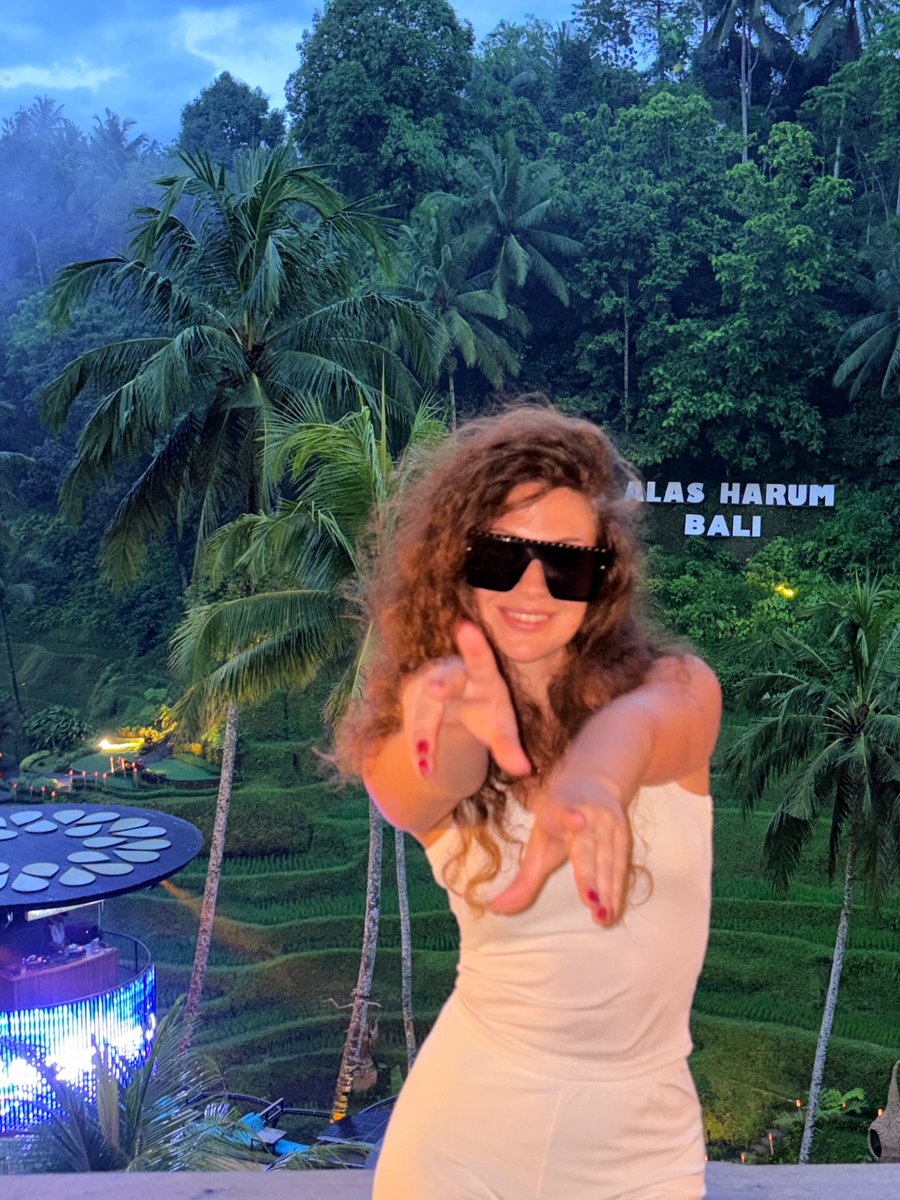 Lea771325's tweet photo. صورة من Anastasiia Novikova Real Estate Thailand بتاريخ 23 يناير 2026. https://t.co/gjE3Ng4Th2