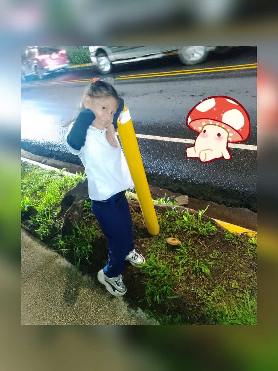 Ecarolmora's tweet photo. 😇🍄Mi amorcita https://t.co/ojibYB7yfl