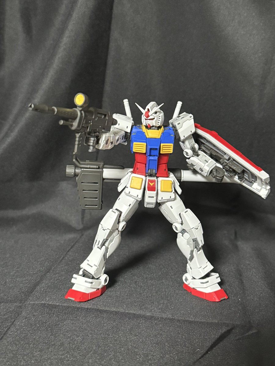 mastari's tweet photo. RGガンダムVer.2.0完成
キットの出来が良すぎて満足感がすごい👍
動かしててもとにかくカッコよくて最高なキットすぎました
#ガンプラ https://t.co/hEMNnRUgij