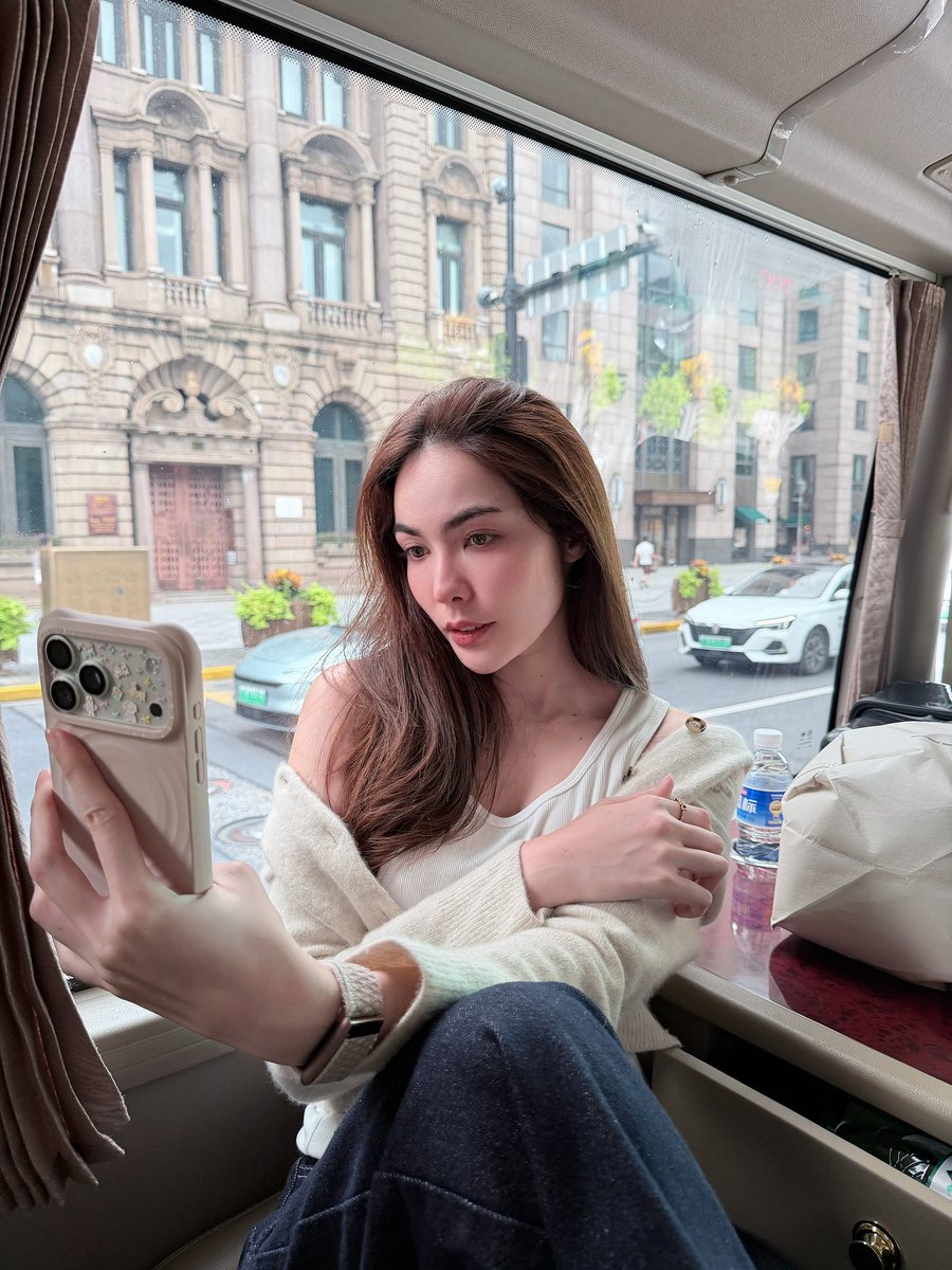 mmimntxx's tweet photo. สวยขนาดนี้ใครจะหึงก็รีบหึงนะเว้ย !! 🙂‍↔️
#ชาล็อตออสติน #CharlotteAustin https://t.co/kXL5SNBMEz