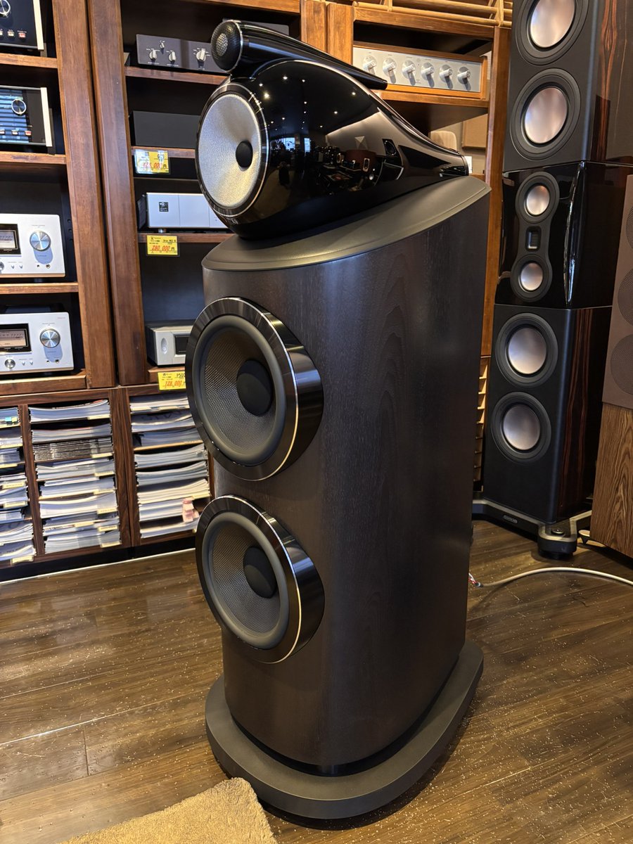 maxaudio_'s tweet photo. 【小倉本店】
九州初上陸‼️発売前のB&WD5シリーズの試聴会を開催中‼️
満員御礼‼️
#マックスオーディオ #maxaudio
#BW #D5 #805D5 #804D5 #801D5 https://t.co/536uKBVZQd
