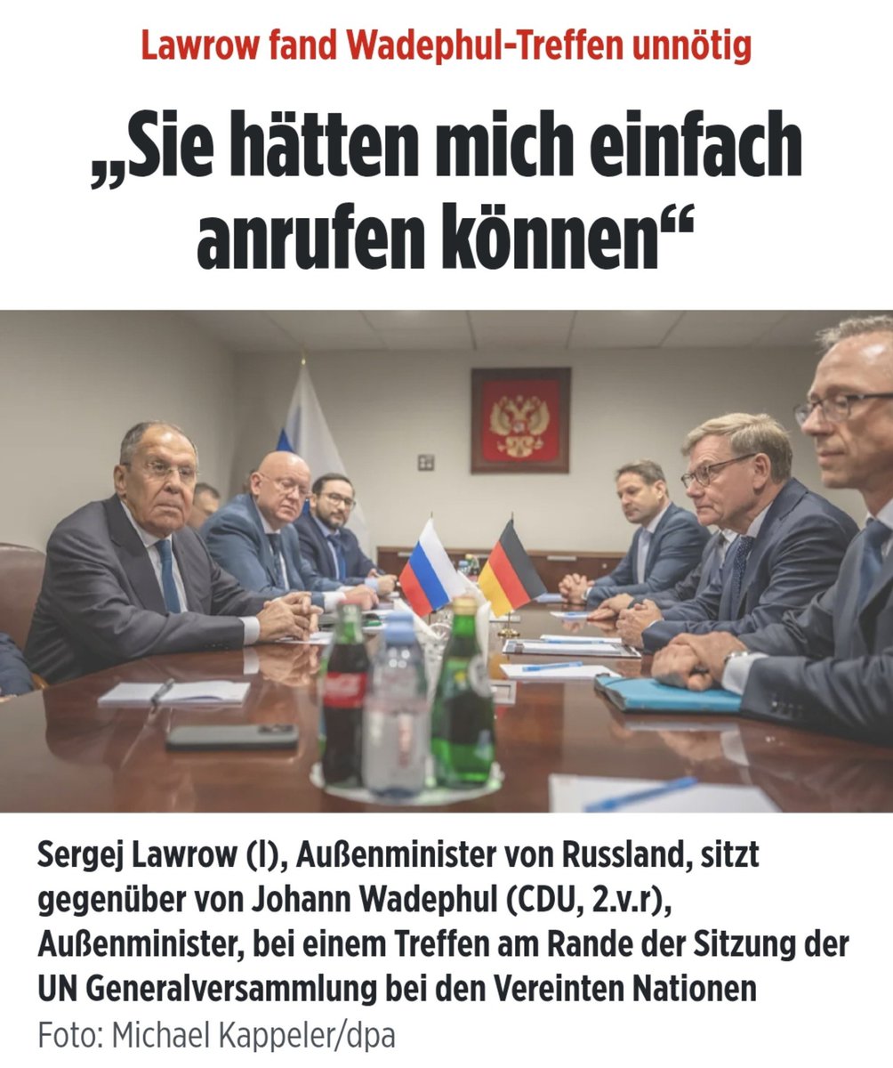 MixeDKD's tweet photo. Niemand nimmt Deutschland außenpolitisch ernst

Keiner will mit Wadephul am Tisch sitzen 

Ein Anruf hätte gereicht,  ist in der Sprache der Diplomatie das Äquivalent zu "Nerv macht nicht!" https://t.co/iUVW26Pj59