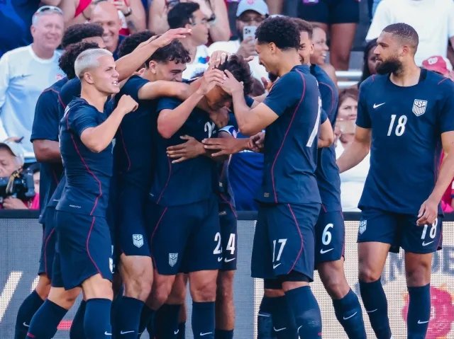 A21194852Alam's tweet photo. USA Dominates Peru in a Thrilling International Friendly! ⚽🔥 | VIDEO
The United States delivers a commanding performance against Peru in an exciting international friendly! 🇺🇸⚽
🎥 Watch the highlights here:
🔗 https://t.co/jwVkw6rlel https://t.co/jdV56MNSEY
