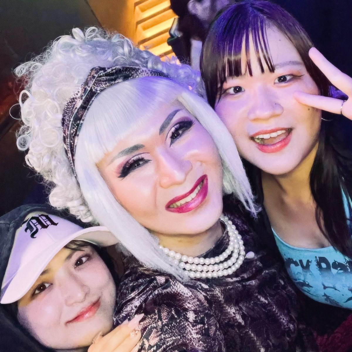 DQ_NOBLE's tweet photo. 遅くなりましたが、昨晩の銀座club plumお越し頂きありがとうございましたー！出勤自体が約ひと月ぶりで飲酒のペースが分からなくなっていたところ、久々に逢いに来てくれた別箱常連さん達が居たりで更に調子乗って飲み過ぎました…汗。後半の記憶がありません、グエー死んだンゴ。苦笑。反省します… https://t.co/lCwZP2Mlvf