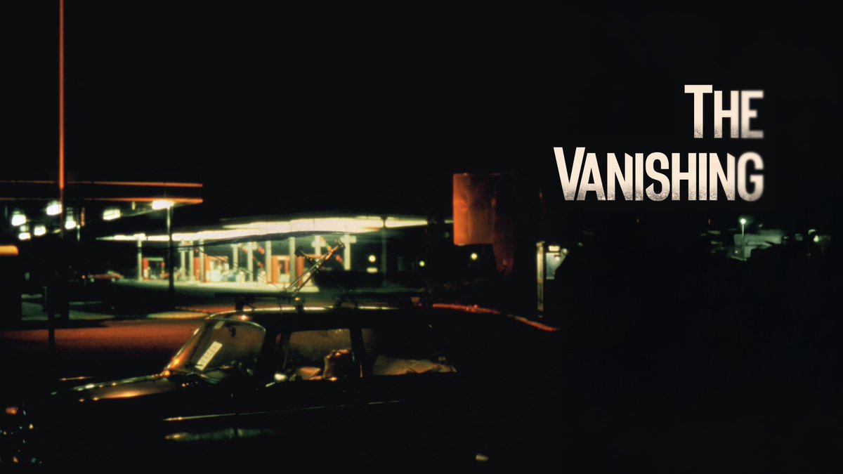 M_jundix's tweet photo. 🎬 فيلم اليوم | The Vanishing (1988)
تختفي حبيبته في محطة وقود، ويمضي ثلاث سنوات يبحث عنها. لكن الفيلم يطرح سؤالًا مزعجًا: ماذا لو أصبحت معرفة الحقيقة أهم عندك من كل شيء آخر في حياتك؟
فيلم هولندي من إخراج جورج سلويزر، يُفضّل مشاهدته من دون معرفة أي شيء عن نهايته. 

#كلام_أفلام #فيلم_اليوم