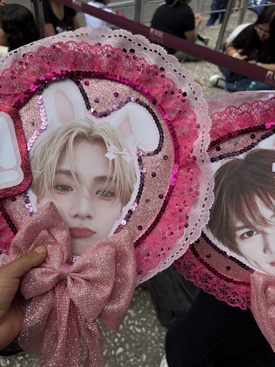aris_dye85199's tweet photo. Aquí venimos apoyar a Wonxin ❤️@wonxinwonlover https://t.co/Yk3poxrreK