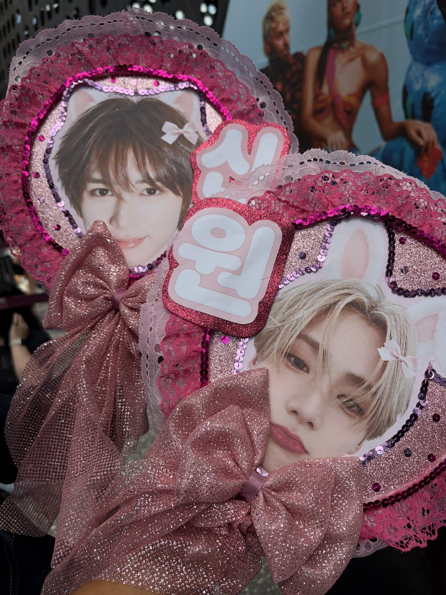 aris_dye85199's tweet photo. Aquí venimos apoyar a Wonxin ❤️@wonxinwonlover https://t.co/Yk3poxrreK