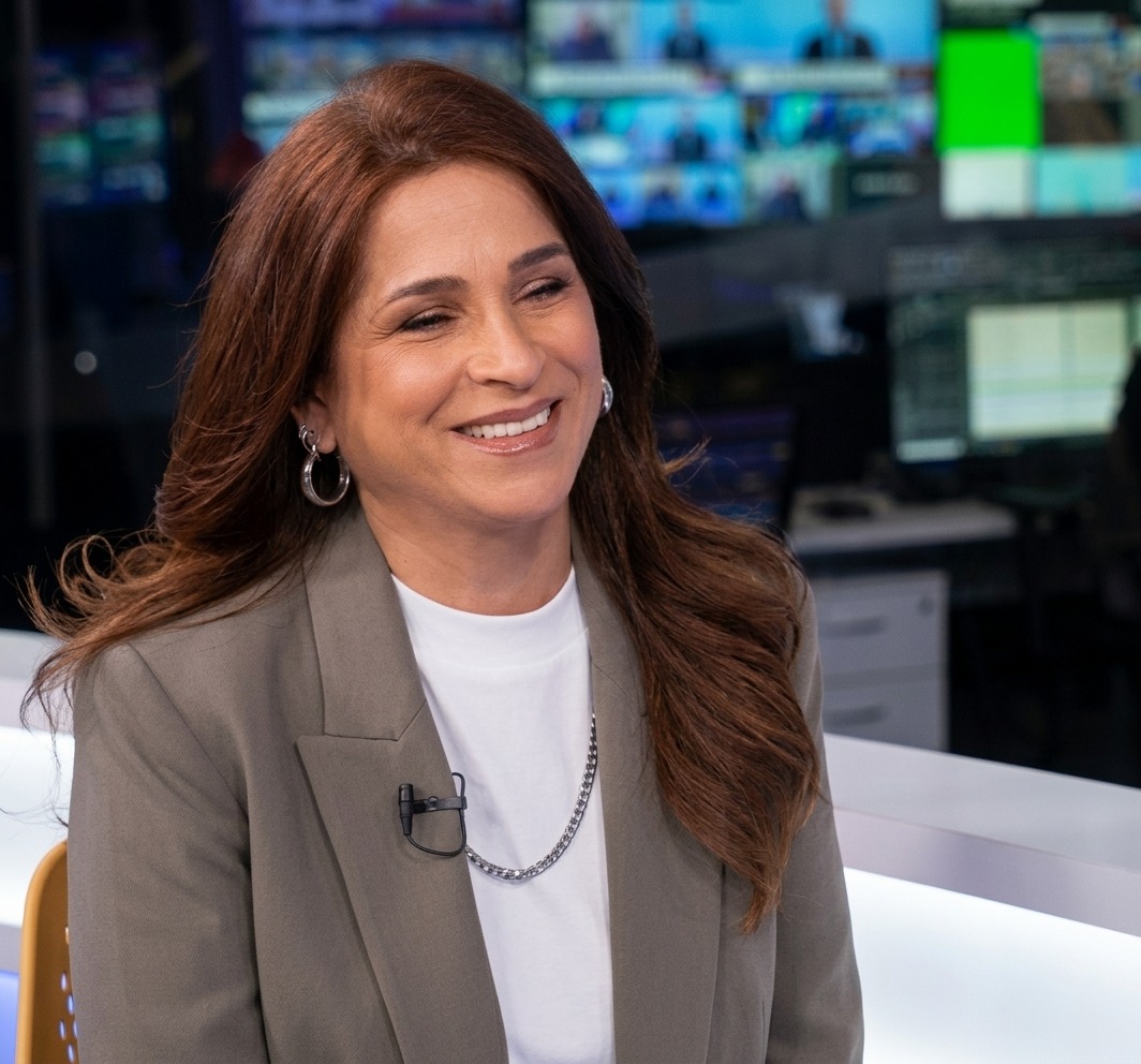 radio103fm's tweet photo. ח"כ מירב בן ארי (ביחד) מכוונת לתפקיד שרה בממשלה הבאה: "צברתי מספיק ניסיון בשביל לקחת חלק בתפקיד החשוב הזה"
@Meravbenari @attaliami @gidonucko1 
צילום מסך מתוך i24NEWS https://t.co/At4xm4drAZ