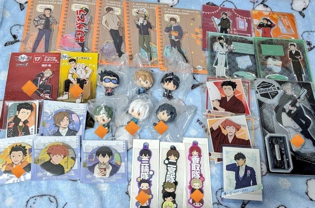 shu_prsk's tweet photo. 【譲渡】ワールドトリガー ワートリ 交換 譲渡 買取 原画展 缶バッチ アクリルスタンド

譲　画像
求　定価

◎都内手渡し、郵送
◎隠岐 辻 犬飼 二宮 烏丸 出水 ヒュース は、🔸抱き合わせ優先（紙類ほか>紙類）
◎まとめての方優先
→ https://t.co/Y5P73jSxVp