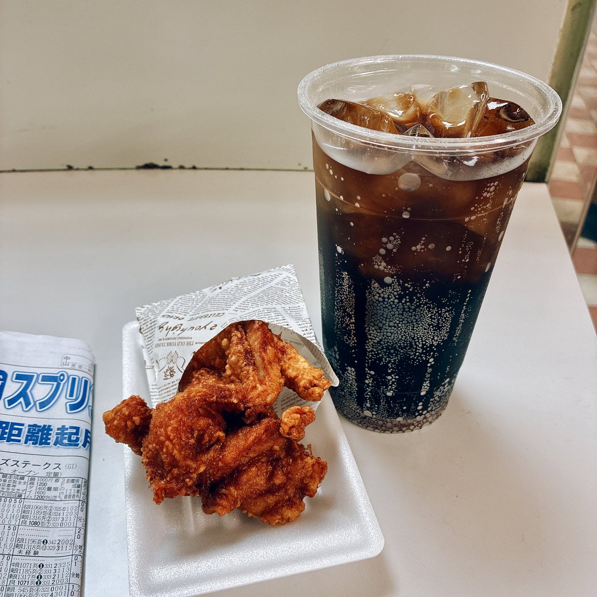 akmtmtr's tweet photo. パドックVのハーブソーセージがメニューから消えていた…かなしい…🥹がぶりチキンも串がない形式に変わっていた。1年半近く来てないと色々変化に対応できるまで時間がかかりそう🥹 https://t.co/VYlzV64yg8