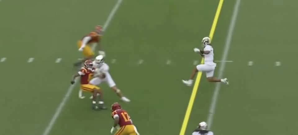 bsdude13's tweet photo. @timmypmo @JohnFricke That’s almost 5 yards when he started his side https://t.co/VGcvSyUa2D