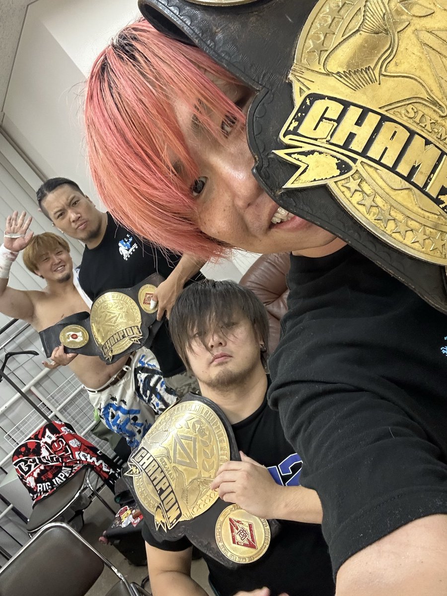 george_age's tweet photo. 前回の名古屋大会が7.26

本日9.27

まだベルト奪取から2ヶ月！？

なのに防衛回数4回

計算合わない。
16:30〜今池ガスホール
タイトルマッチの気持ちで！
 #bjw
 #余所者 https://t.co/itkAUDYm8B