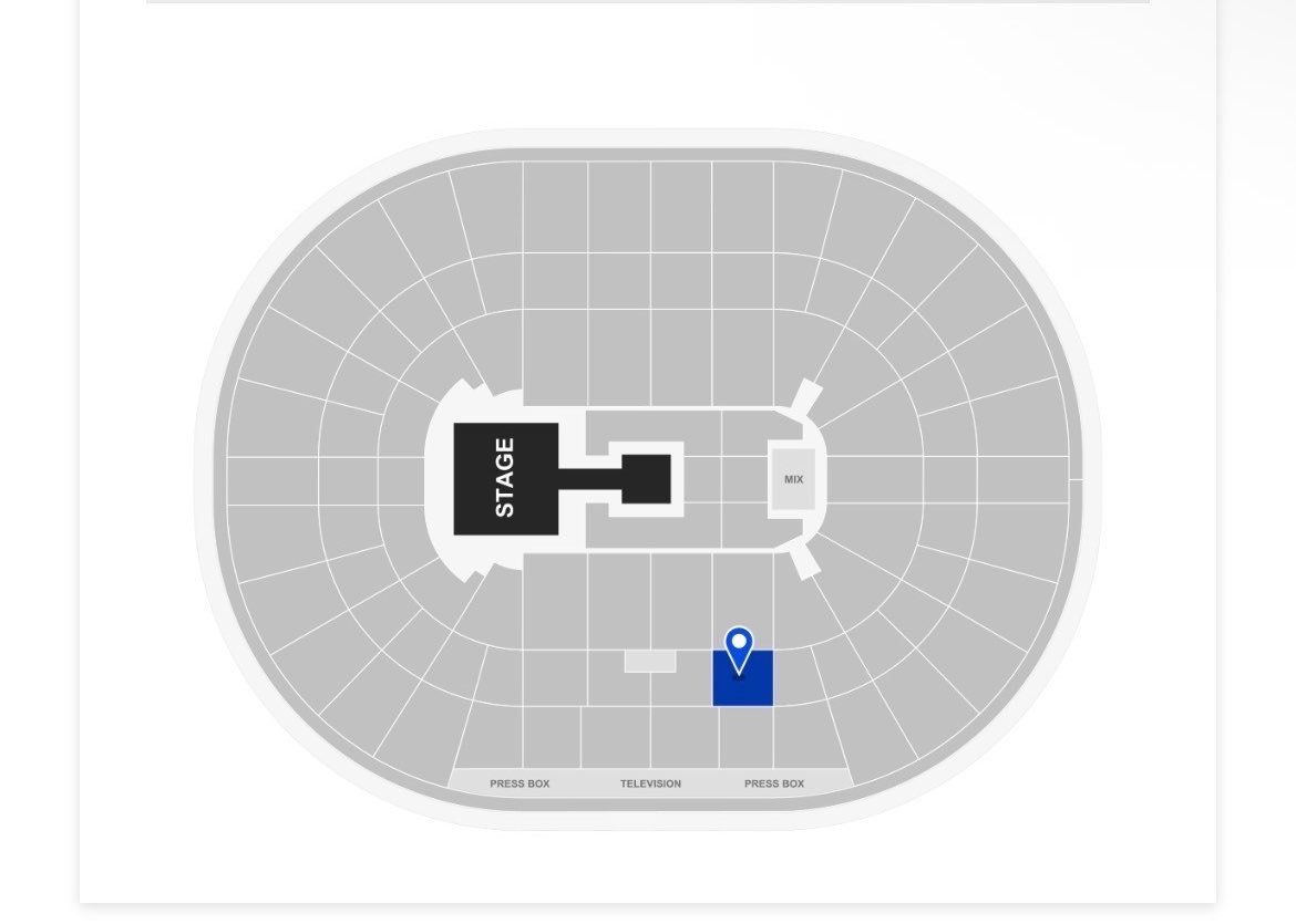 futchchaewon's tweet photo. [WTS] x3 LE SSERAFIM PUREFLOW Chicago 10/02 

Section 216, Row 4, Seats 8-10
- selling for BELOW FV - $500 for all 3 
✅ paypal g&amp;s
✅ can facetime while transferring 

#LE_SSERAFM #르세라핌 
🏷️ le sserafim, lsf, boompala, pureflow tour, concert, chicago, united center, 200 level https://t.co/ZXmCzHJh6i