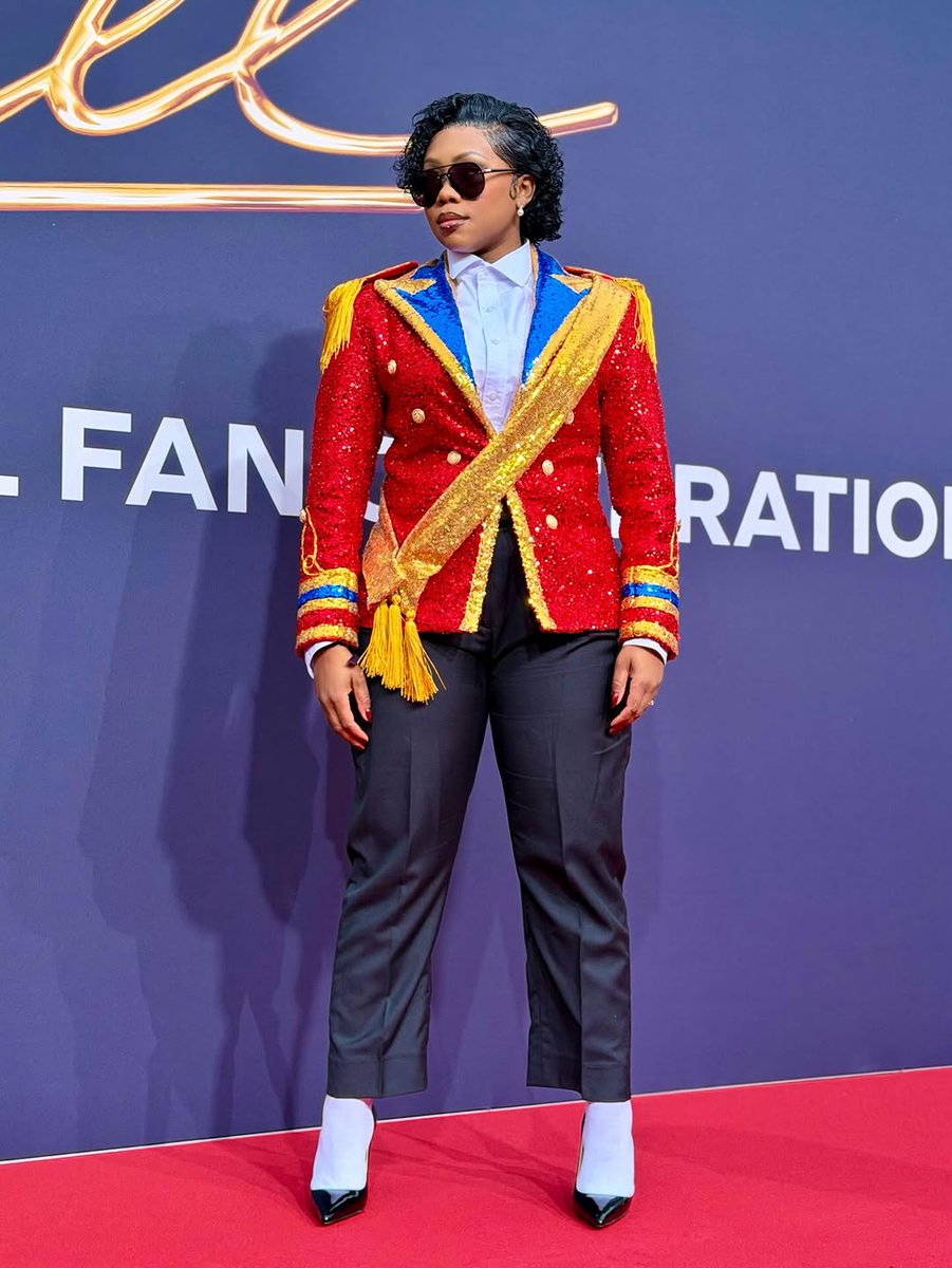 VictorAugusto_O's tweet photo. The Michael Movie World Premiere in Berlin, Germany 🇩🇪 was truly a DREAM! I’m so honoured to have received this invitation.

Wardrobe &amp; Styling:  /
Hair:  /  (installation)
Make up: Me 🤭
Favour: From God.

…many stories to share. Keep your eyes on my... https://t.co/aoHQ3FZyjk