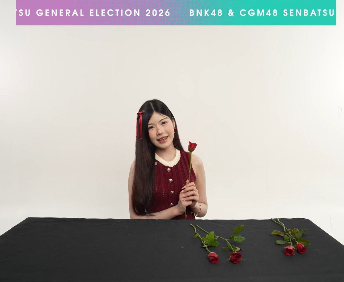 wutt07's tweet photo. มาแล้ว ไปฟังโรสพูดกัน 
https://t.co/C4fm6uCBp8
#rosebnk48 https://t.co/1QOVL5PdFl