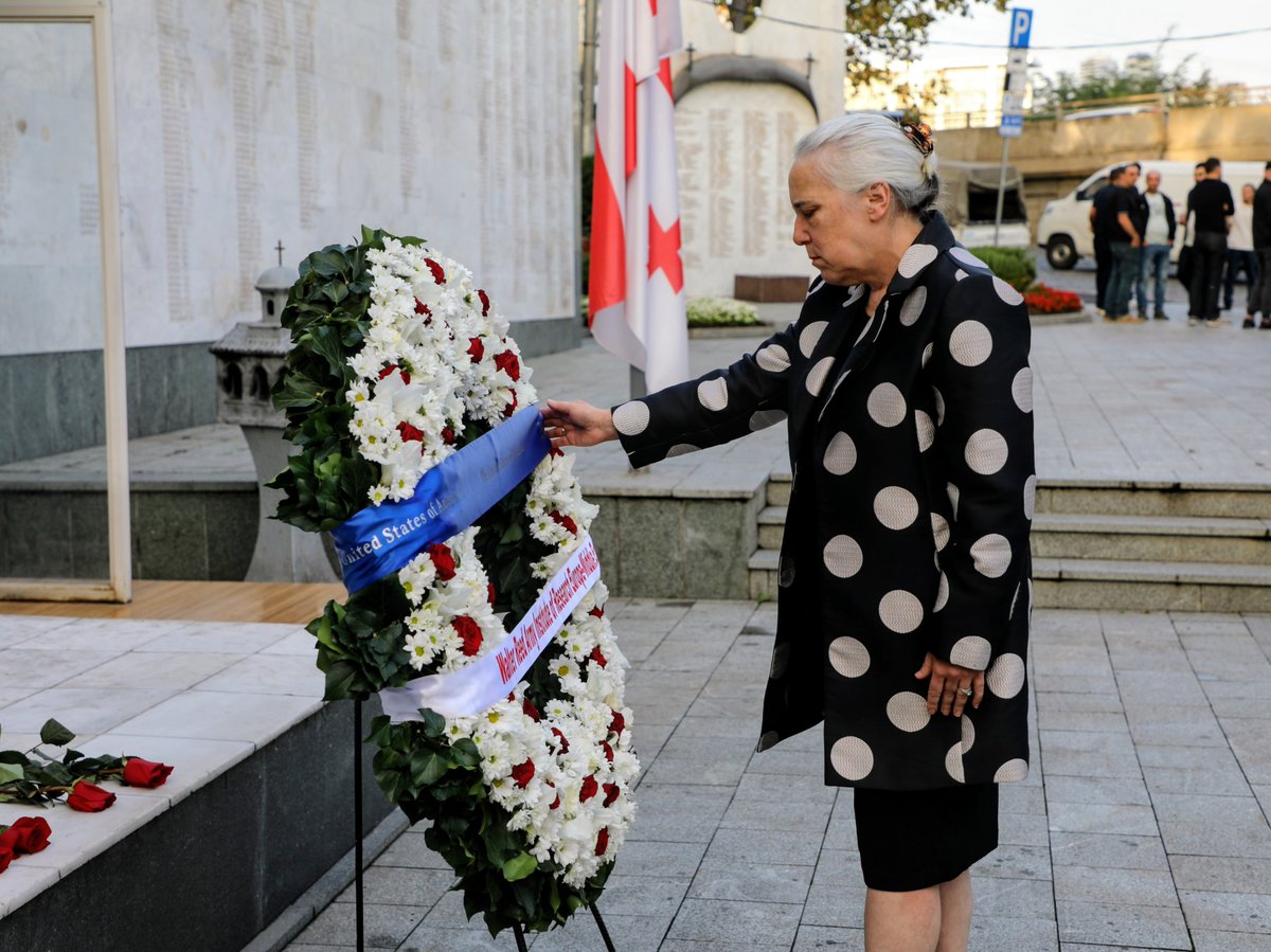 usingeo's tweet photo. Today marks the 33rd anniversary of the tragic fall of Sokhumi. We join our Georgian partners in remembering the sacrifice and courage of those who gave their lives to protect the Georgian homeland and those who have since been displaced after the war. https://t.co/BdVDLrbkyR