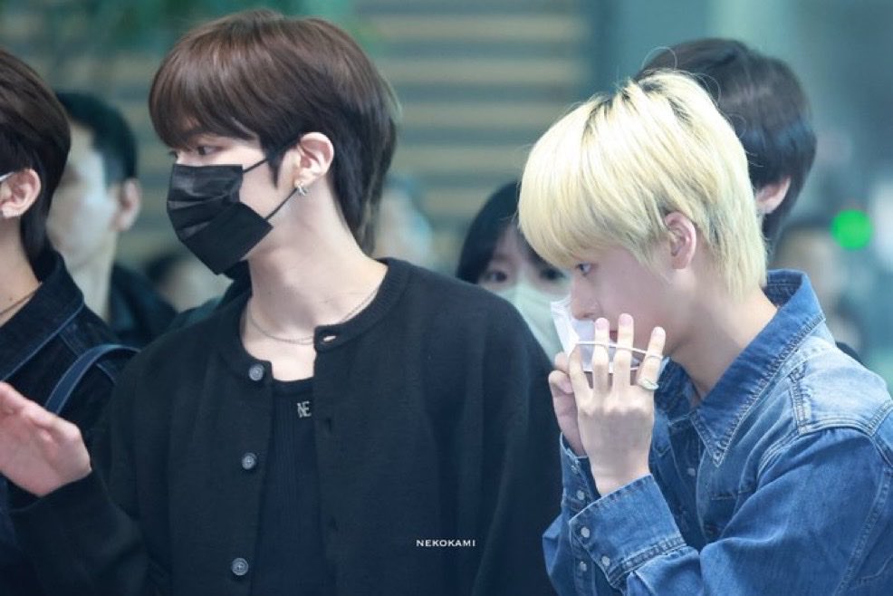 419X212's tweet photo. 250507 첫 출국✈️ https://t.co/x7ZGVGrwIw