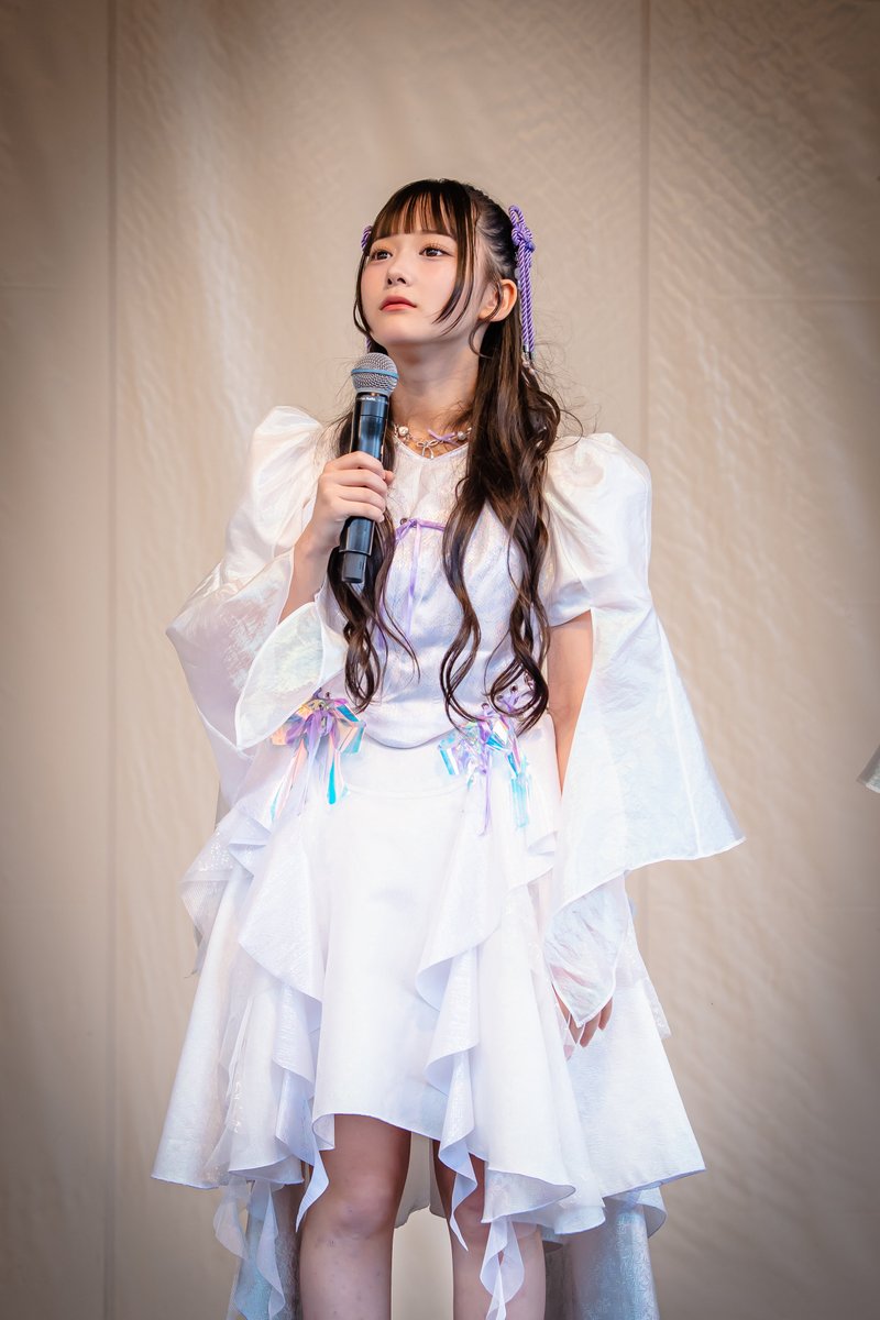 newbatten24's tweet photo. 若干17歳のスタダ女子秘密兵器の鼻も。 https://t.co/txRDAd89vo