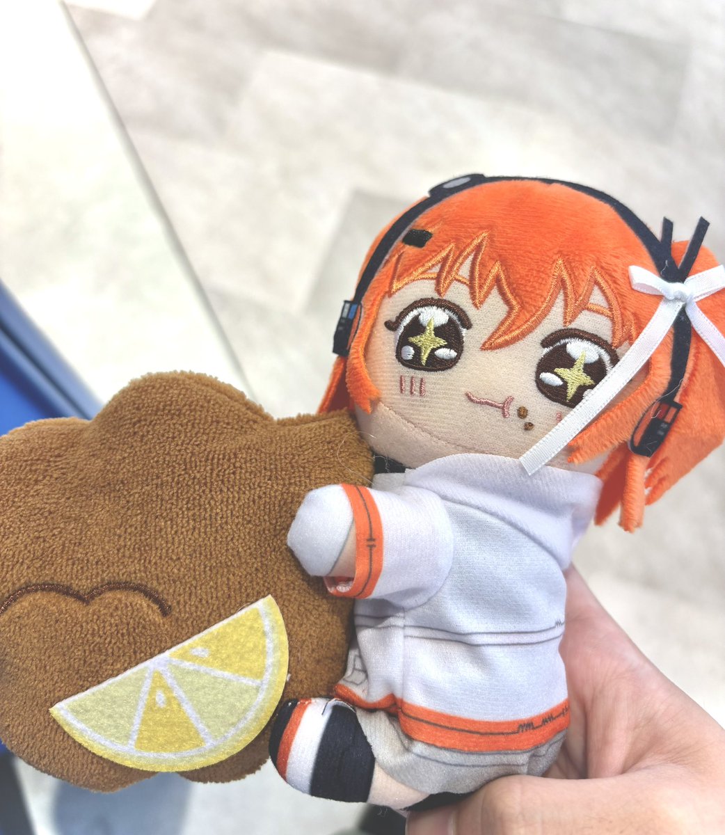 Rirby_c's tweet photo. こちら0.4なまこで獲得したからあげ(レイさん付き) https://t.co/LCbAUdaPDG