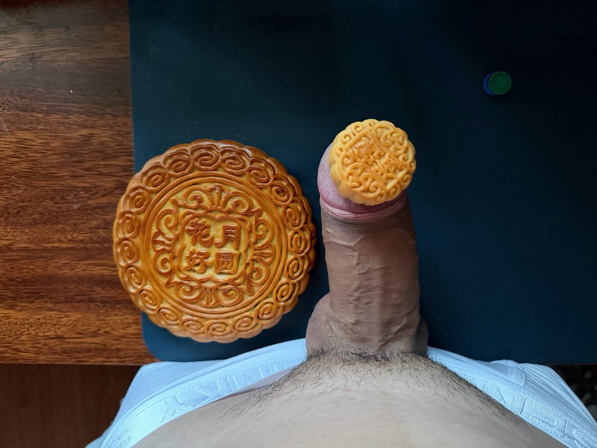 Devlin_WAD's tweet photo. 你中秋最想吃的是月饼吗？ https://t.co/dBfRDs0SXC