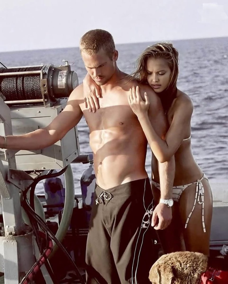 Pankaj41627's tweet photo. Paul Walker and Jessica Alba gave us one of the most unforgettable summer movies of the 2000s. 
Pure nostalgia. 🥵 https://t.co/CyZmr3MGnu