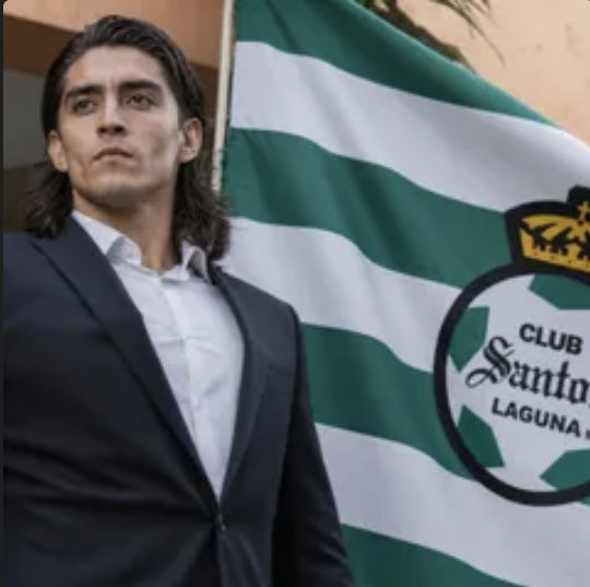 lux_v20's tweet photo. @ClubSantos SOMOS GUERREROS 🔥🔥🔥 https://t.co/tupUXdzj7c