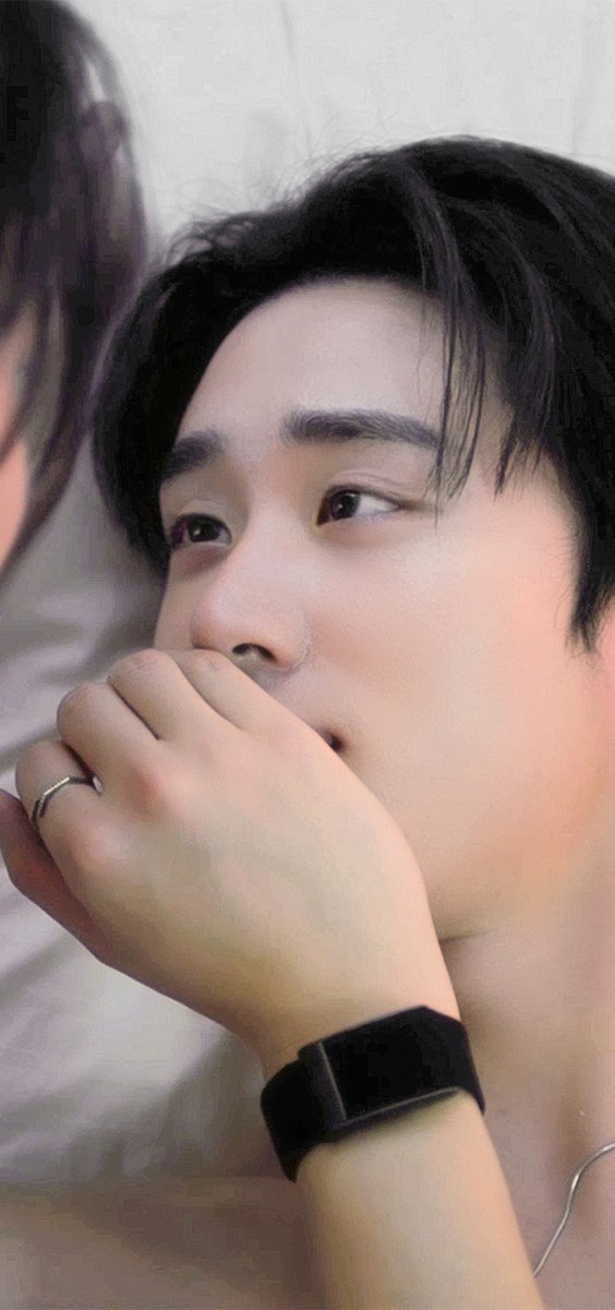 Estllery's tweet photo. ซีนแป๋วประจำอีพีนี้ 🥺🥺🥺

#YouManiacSeriesEP5 https://t.co/JroAAP56Jn