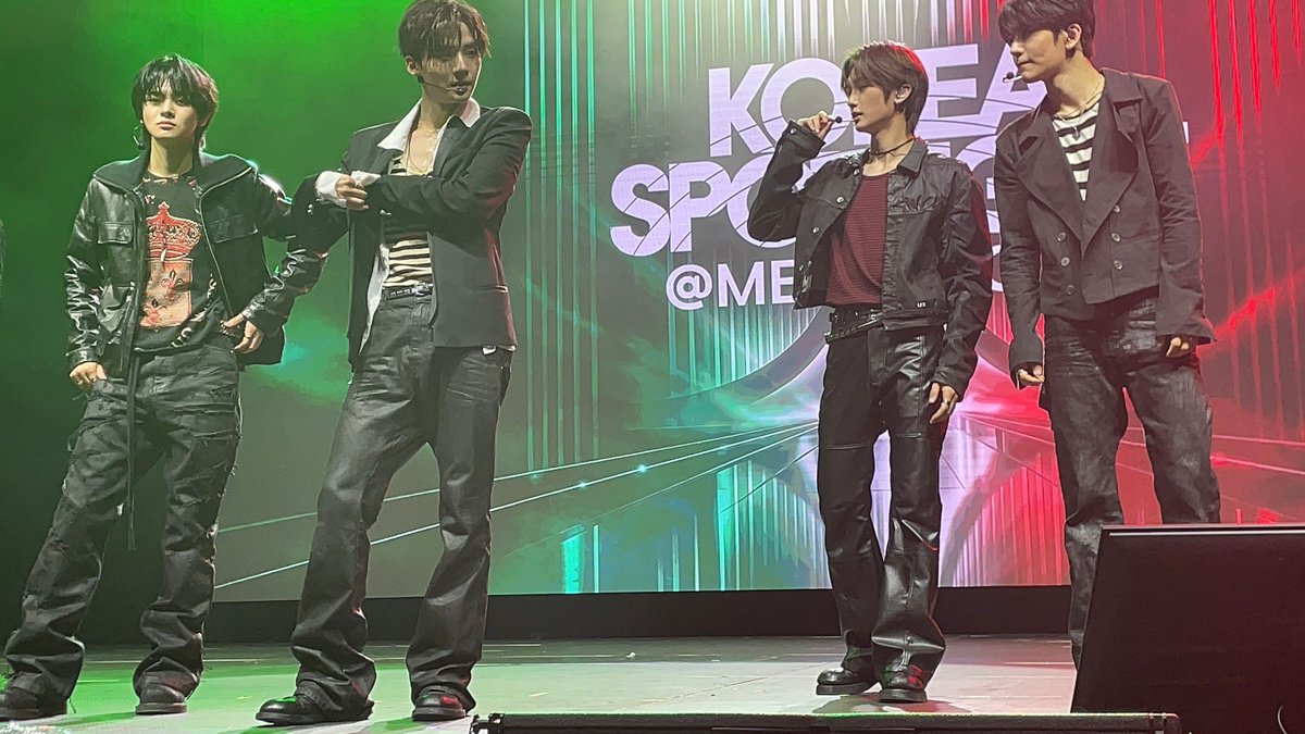 wonxinwonlover's tweet photo. I'm speechless but I'll try to upload the videos in higher resolution to tiktok or something but fr they're on another level https://t.co/LoJLSpLWay
