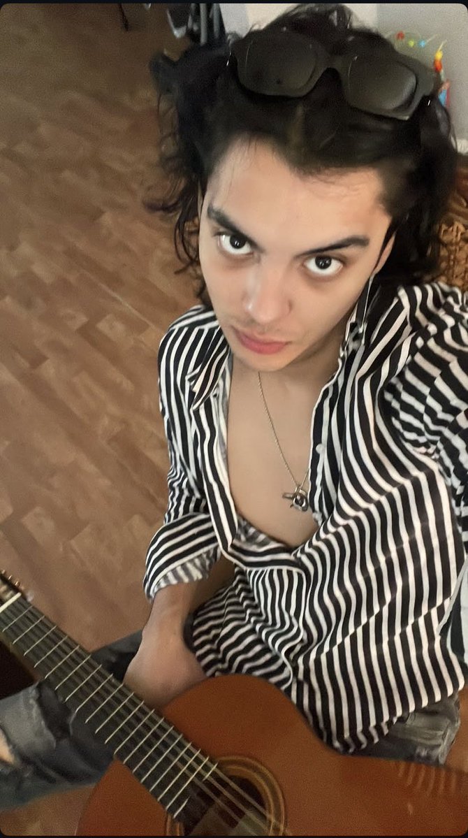 jacob4567910's tweet photo. https://t.co/EmtzZyUdfj