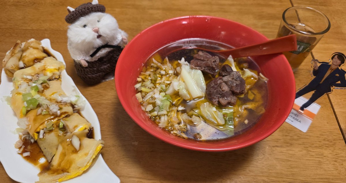 marum2286's tweet photo. 舞台water初日で久しぶりに東京!やっぱり台湾料理を探す…牛肉麺と蛋餅!お肉ホロホロ!優しい味で現地を思い出しました!どちらもおいしかったです😋お店の方も元気で優しくてお話できて楽しかったです☺
#阿Q麺館
#はむにぎり https://t.co/jnafXohpac