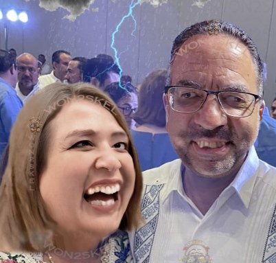 roro_asesino's tweet photo. DIENTITOS DE LECHE
Estos son de burro, pero cada rato se los tiran y los andan buscando 🤣 https://t.co/1SJvXXJU71