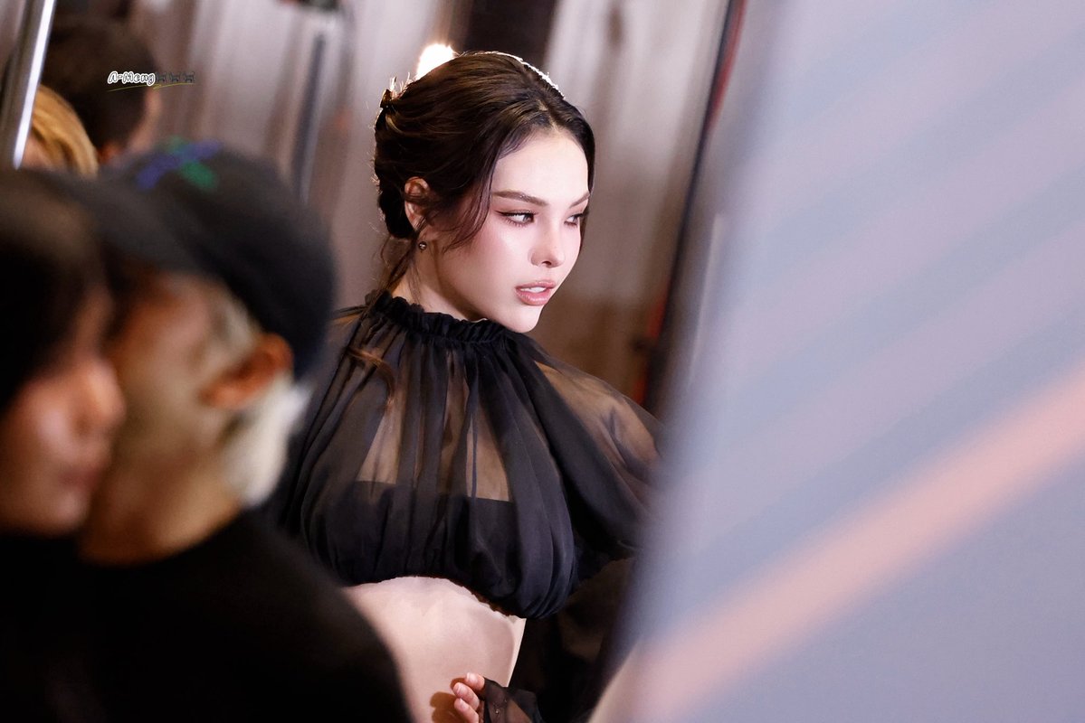 meng04435's tweet photo. Brave girl, you are the best.
We will continue to support you, as always. as always~🫡🫡🫡🫡
#FEEDxKHAOSODAwards2026
#ลูกหมีซอนญ่า #LMSY
#SonyaSaranphat https://t.co/bvnvNNeYfi