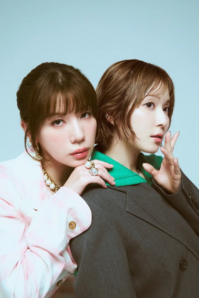 NumeroTOKYO's tweet photo. 松岡茉優×仲里依紗「自分の“美”は、自分で選ぶ」
Netflixシリーズ『ダウンタイム』を通して考えた、それぞれの「美」とは。美容整形への向き合い方や、他者が決める美の基準、初共演となった2人の撮影秘話まで聞いた。
#ダウンタイム #松岡茉優 #仲里依紗
https://t.co/S3yXzn1dE8 https://t.co/1KTKUElgWu