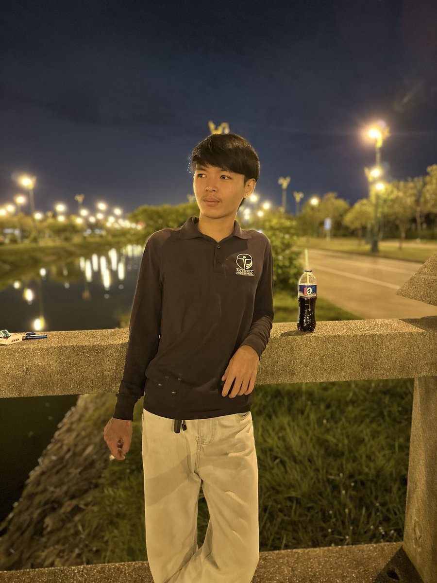 Pongsak98266870's tweet photo. หาค่าขนม #สมุทรสาคร #อ้อมน้อย #สาย5 #สาย4 #เพชรเกษม https://t.co/XLFyWd2ef3