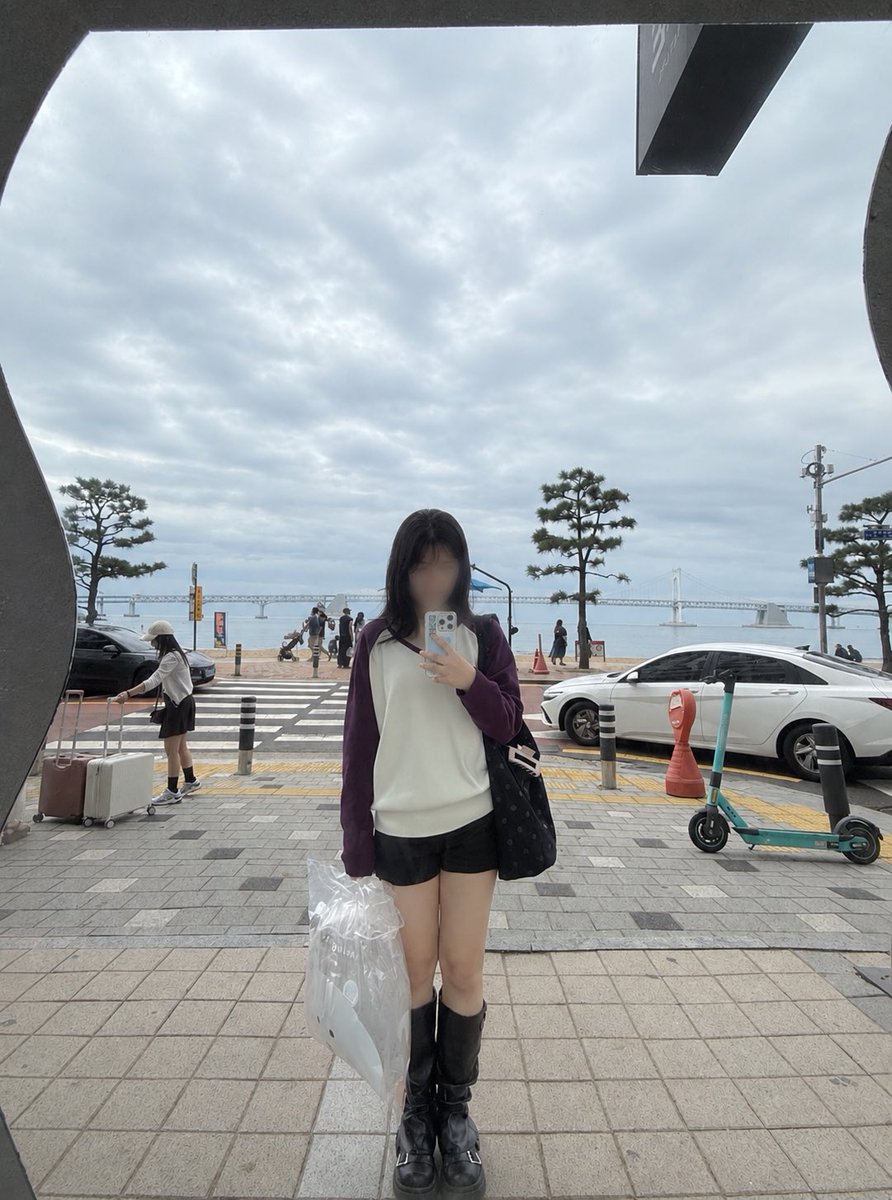 HipNozip's tweet photo. Busan. . 🫶 https://t.co/lNKq9VwOmG