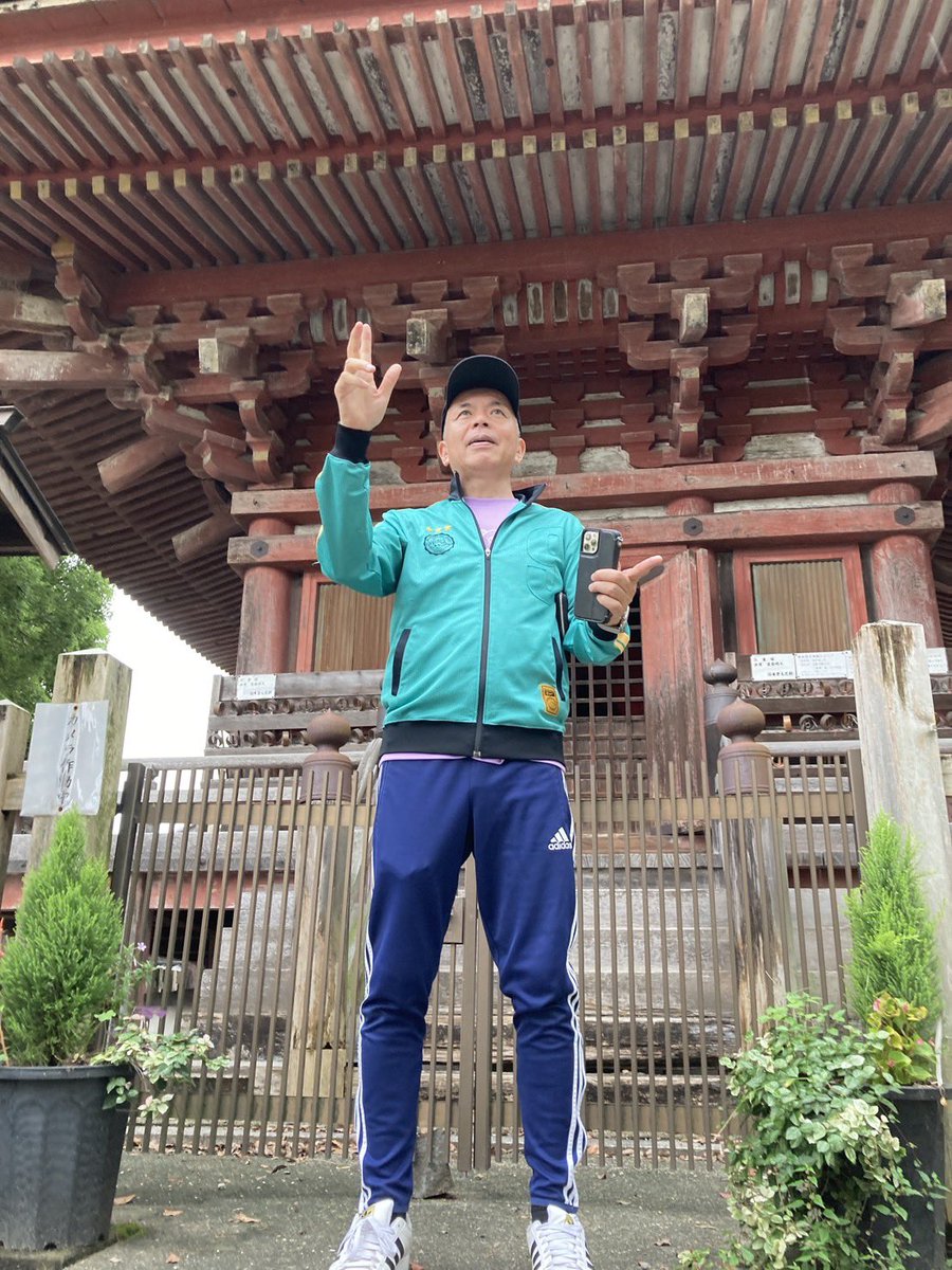 kasurock93's tweet photo. イヌケンさんバド連れてって帰りに甚目寺観音参拝して名駅まで送りました。ナイスウィークエンドでした😊 https://t.co/lJxvKvj3t9