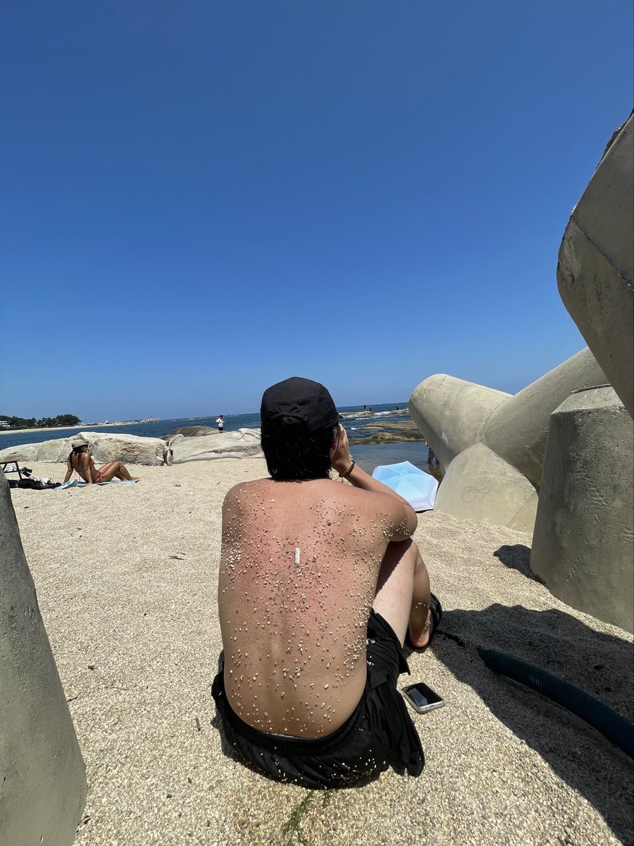 holideeezzz's tweet photo. 앗뜨 https://t.co/UQavMIbd4F