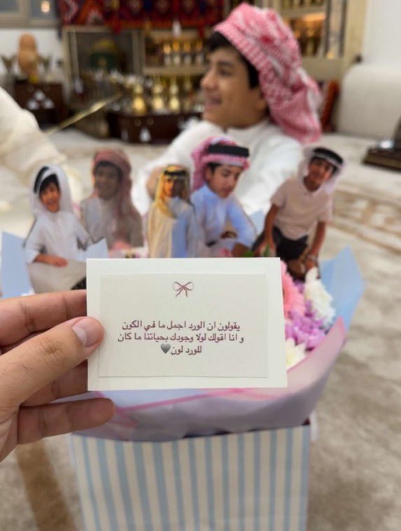 A7medVerse's tweet photo. جمهور احمد والله تعبت من كثر ذوقكم وتميزكم✨
كل مره تثبتون إنكم جمهور غير وكل وقفتكم تليق فيه
الله يزيد احمد جمال وقبول ومحبة ويكتب له الخير وين ما كان
ويخليه دايم محبوب ومرفوع قدره بين الناس
يا حظ احمد فيكم ويا حظكم فيه❣️

#احمد_قزيع_السهلي *#فراج_قزيع_السهلي https://t.co/JspAVdOL2F