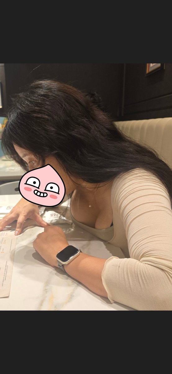 iy1n6j's tweet photo. 메뉴 고르는 와이프ㅋㅋㅋ

마사지나 ㅊㄷㄴ구해봄 https://t.co/XQlpqMmxwf