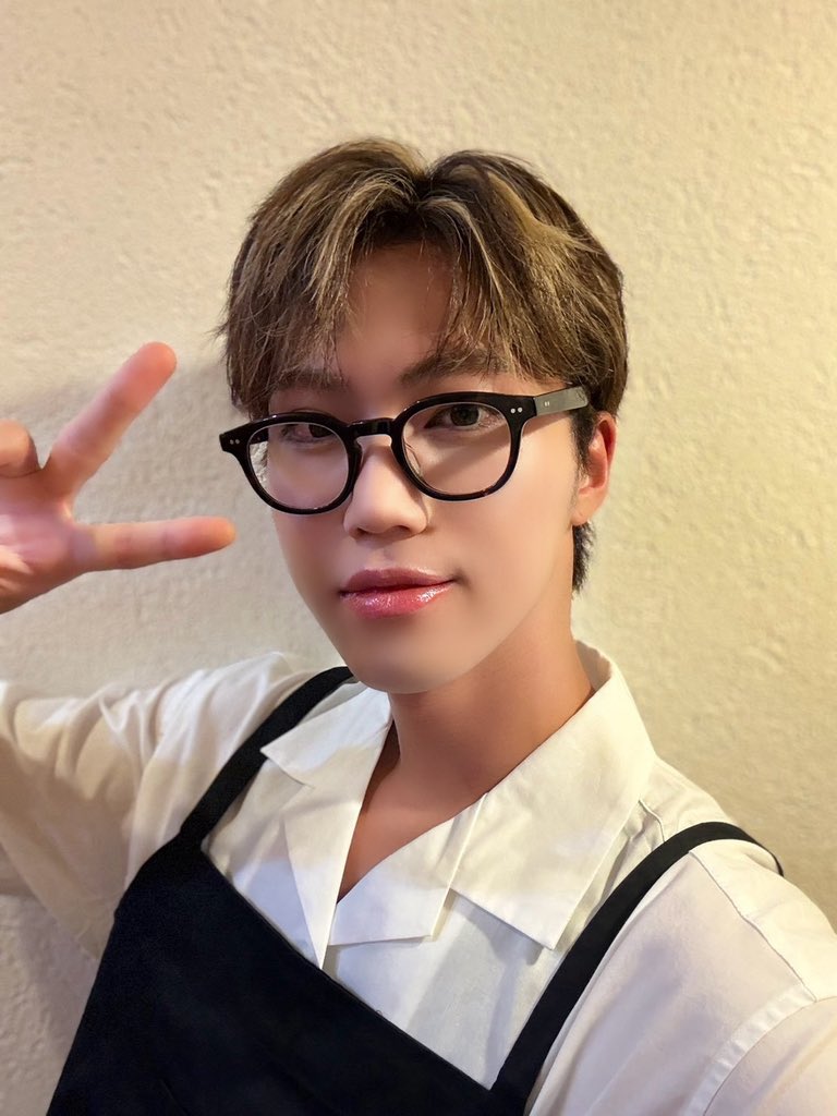 OFFICIAL__KAJA's tweet photo. [📸] 260927

『BOYS FILE × KAJA コラボイベント』

#AKIRA 🦍🧡

#KAJA #カジャ #카자 
#アキラ #아키라 https://t.co/CGuaatCLlT