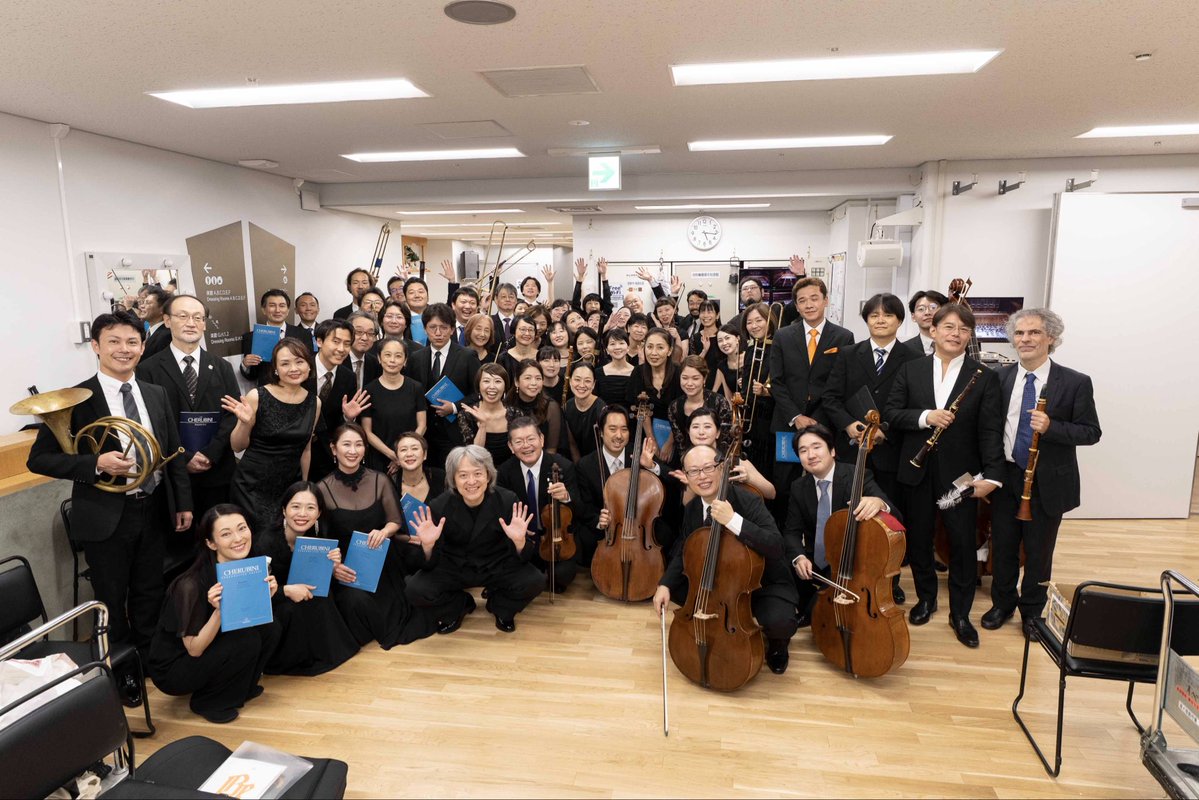 bach_collegium's tweet photo. 本日、第174回定期演奏会「英雄」とレクイエム　ベートーヴェンへの道 vol. 2が終演いたしました！

本日の公演にご来場いただいた皆さま、ありがとうございました💐

#bcjベートーヴェン　をつけて公演のご感想の投稿、お待ちしております！
 
昨日の調布公演、そして本日の第174回定期演奏会と、2日間にわたり多くのお客様にお聴きいただきました。心より御礼申し上げます。